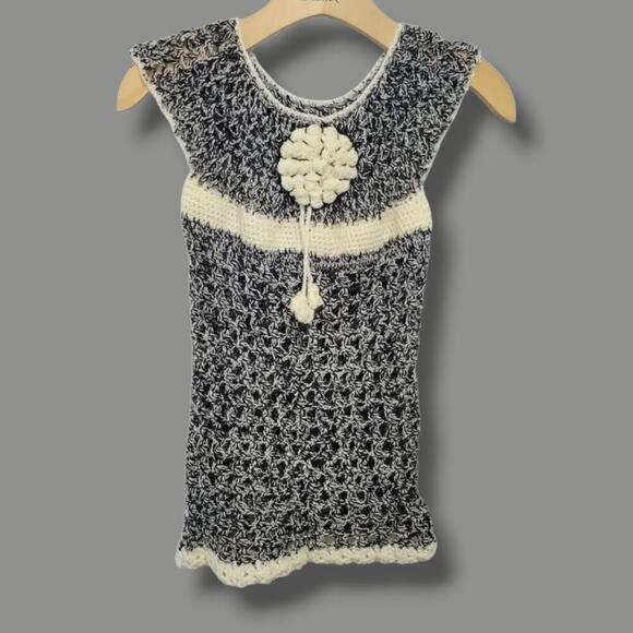 Handmade girls crochet Dress - one size - Picture 7 of 7